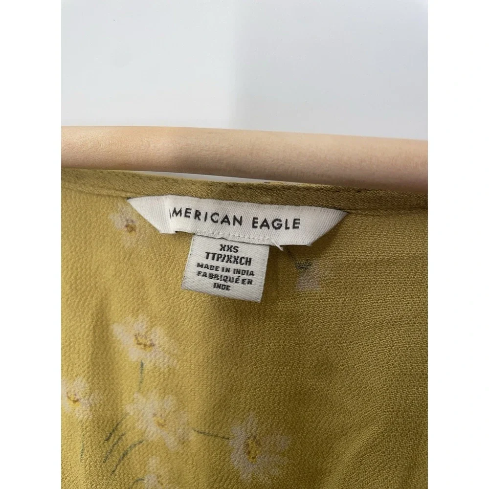 American Eagle Women's Floral Cottagecore Cropped Peasant Top Blouse Size XXS - Picture 3 of 5